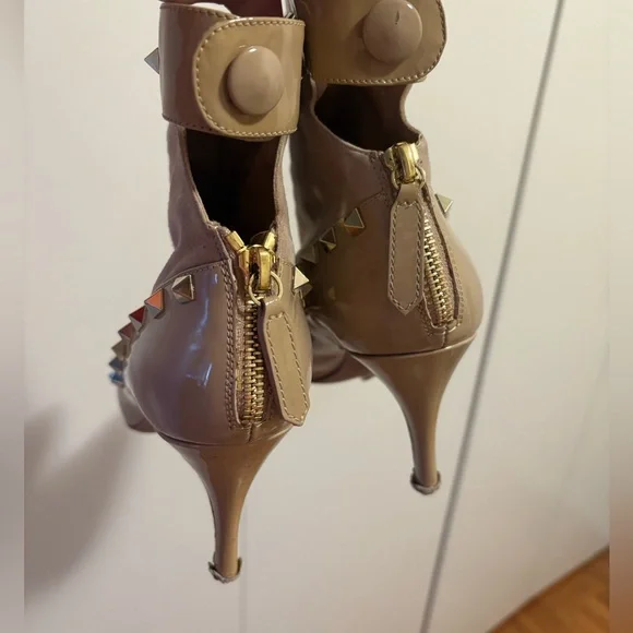 VALENTINO Garavani rockstud booties 38.5 preowned with box size 8.5 US - Picture 7 of 16